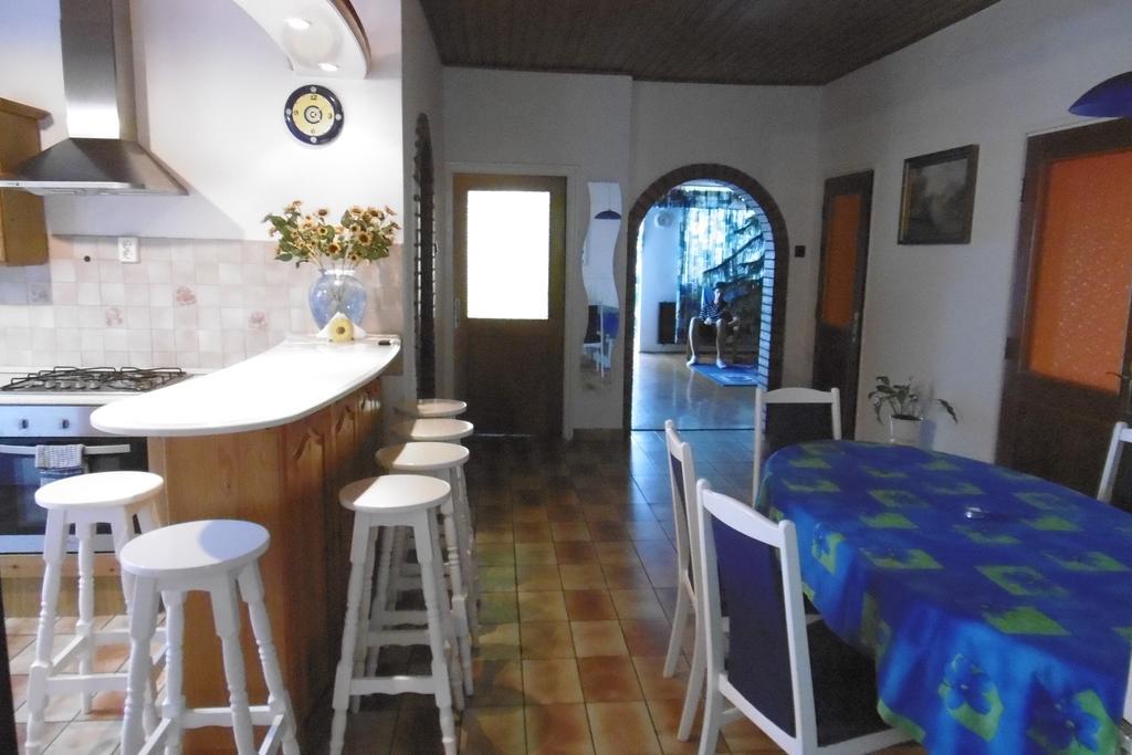Panorama Vendeghaz Apartment Balatonszepezd Bilik gambar